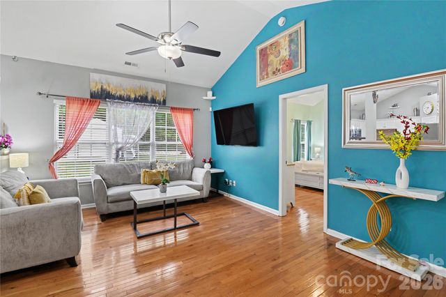 6225 Sid Crane Drive, Charlotte, NC 28216