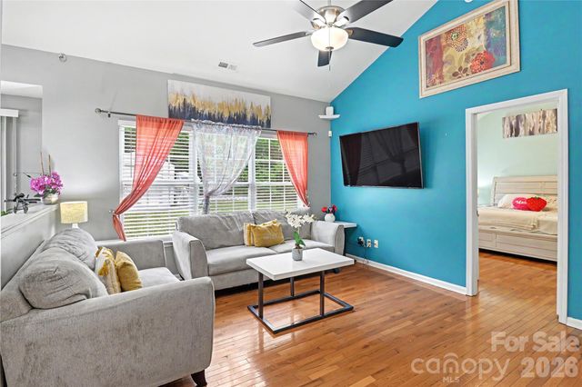 6225 Sid Crane Drive, Charlotte, NC 28216