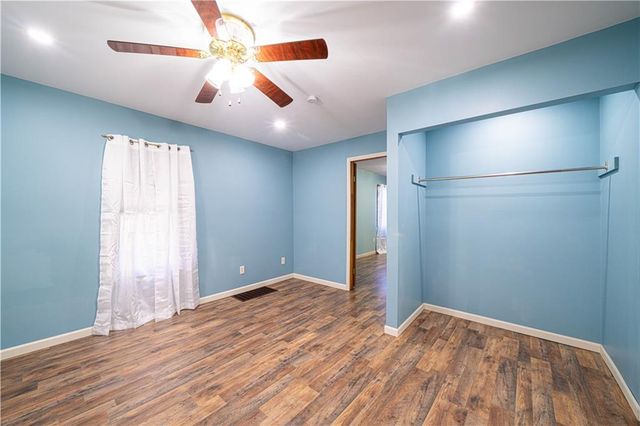 2819 S 22nd Street, St Joseph, MO 64503