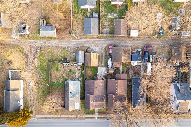 2819 S 22nd Street, St Joseph, MO 64503