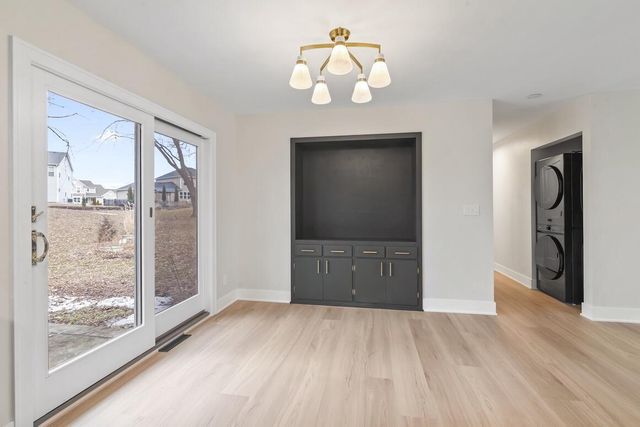 N56W36792 Cherokee ROAD, Oconomowoc, WI 53066