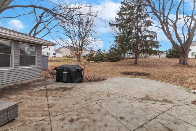 N56W36792 Cherokee ROAD, Oconomowoc, WI 53066