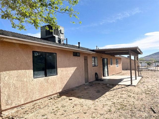 19145 Sheffield Street, Hesperia, CA 92345
