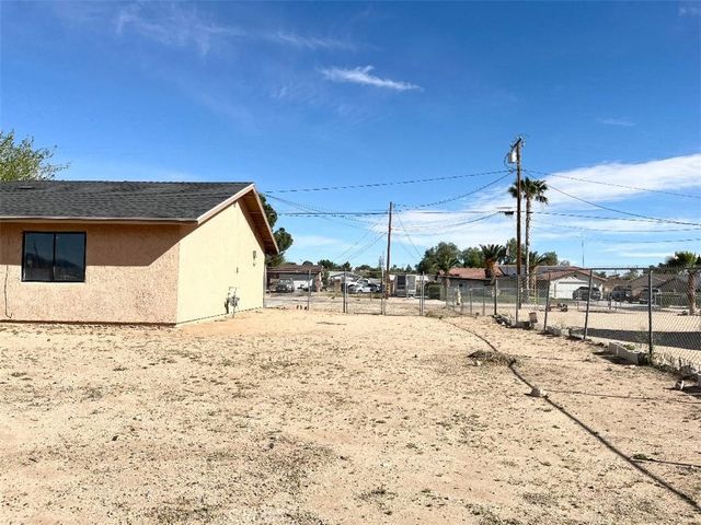 19145 Sheffield Street, Hesperia, CA 92345