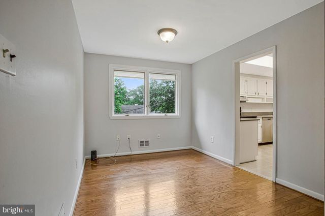 6721 PINE DR, Columbia, MD 21046
