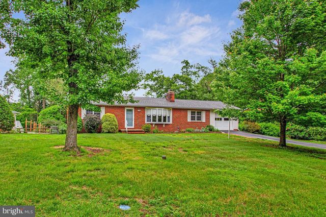 6721 PINE DR, Columbia, MD 21046