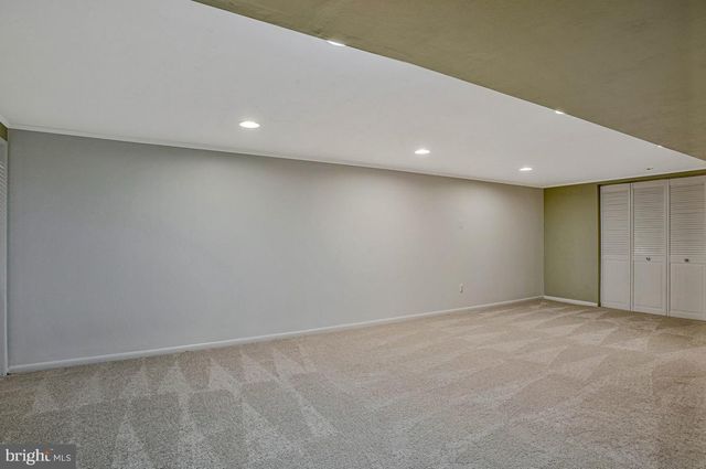 6721 PINE DR, Columbia, MD 21046