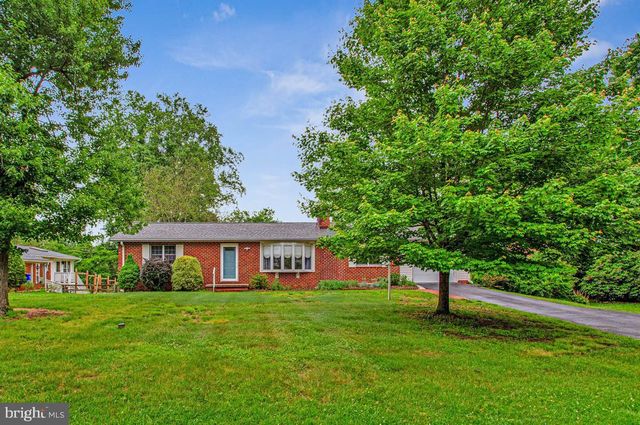 6721 PINE DR, Columbia, MD 21046