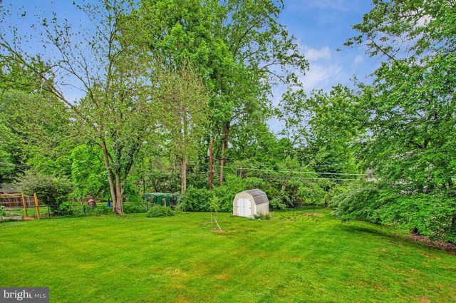 6721 PINE DR, Columbia, MD 21046
