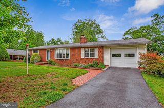 6721 PINE DR, Columbia, MD 21046