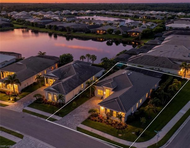 8986 Redonda DR, Naples, FL 34114