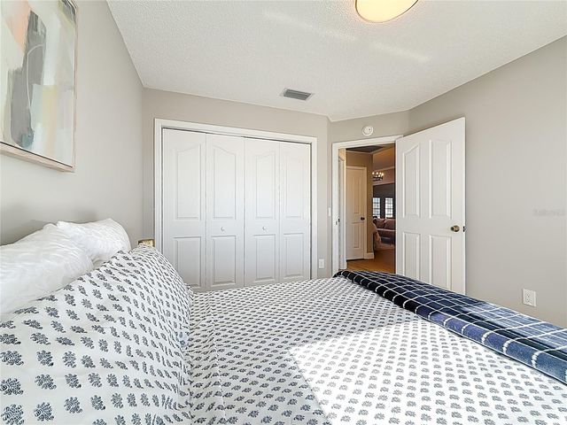 2622 CARIBE DR, The Villages, FL 32162