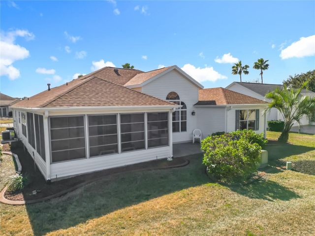 2622 CARIBE DR, The Villages, FL 32162