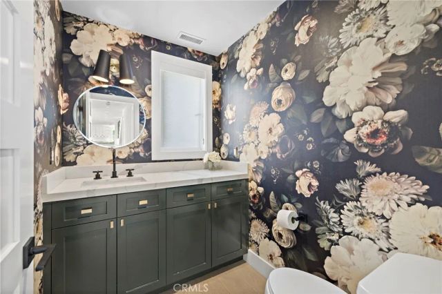 3203 Tyrol Drive, Laguna Beach, CA 92651