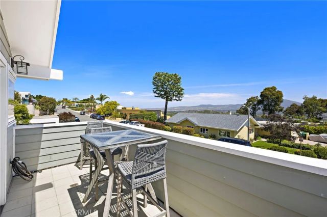 3203 Tyrol Drive, Laguna Beach, CA 92651