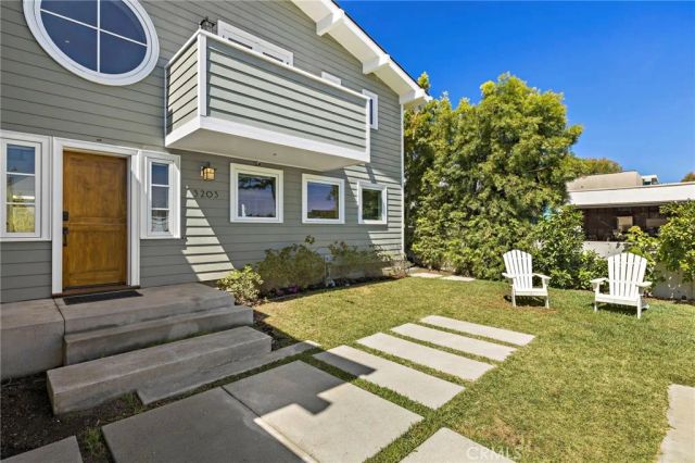 3203 Tyrol Drive, Laguna Beach, CA 92651