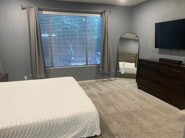 9237 W Irma Lane, Peoria, AZ 85382