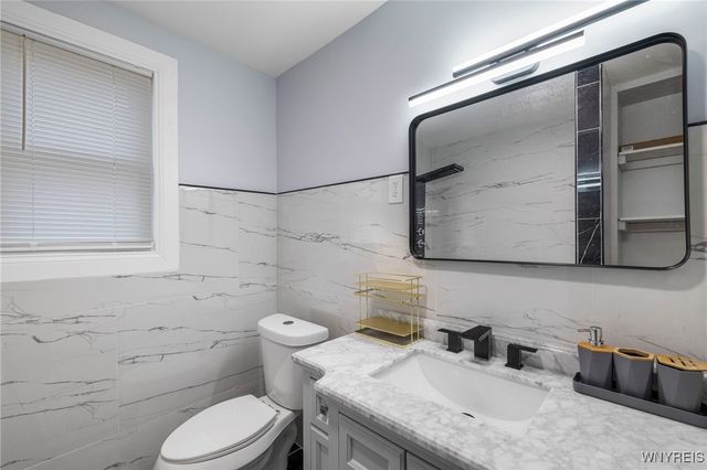 572 Wyoming Avenue, Buffalo, NY 14215