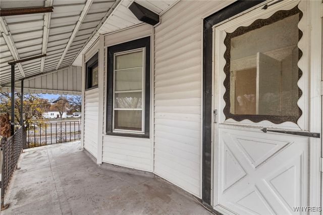 572 Wyoming Avenue, Buffalo, NY 14215