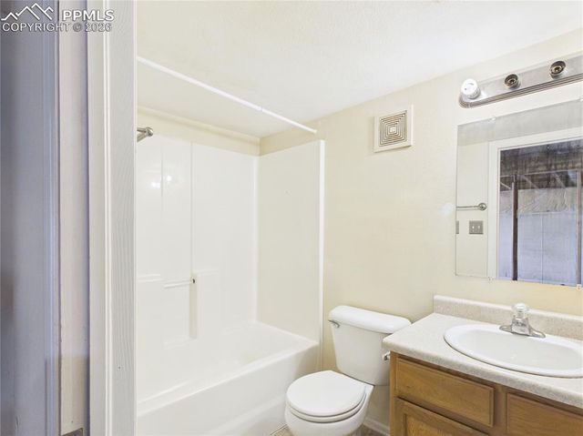 71 S Citadel Circle, Pueblo West, CO 81007