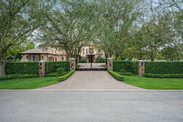 12270 SW 45th St, Miami, FL 33175