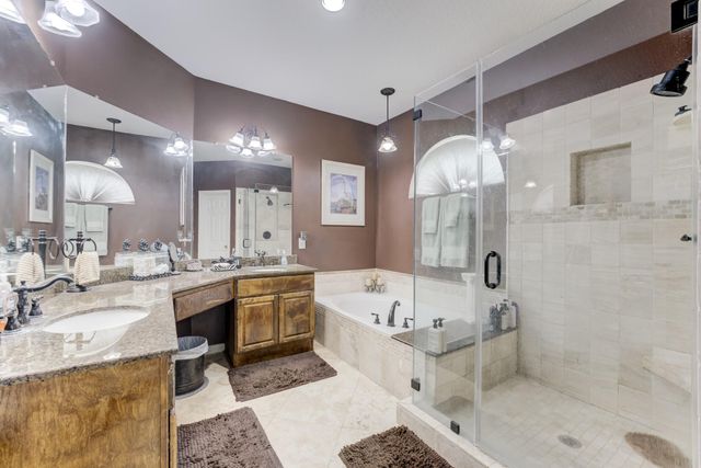 515 Deer Hollow Drive, Sugar Land, TX 77479