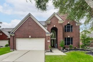 515 Deer Hollow Drive, Sugar Land, TX 77479