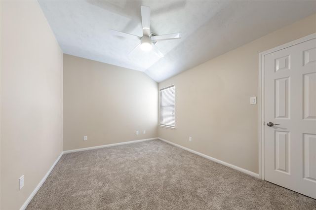 4707 Cashel Circle C, Houston, TX 77069