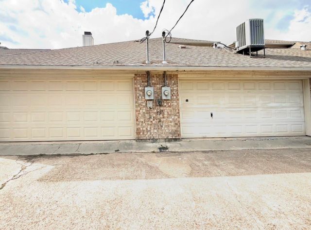4707 Cashel Circle C, Houston, TX 77069