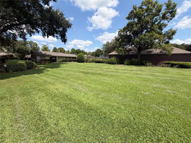 4707 Cashel Circle C, Houston, TX 77069