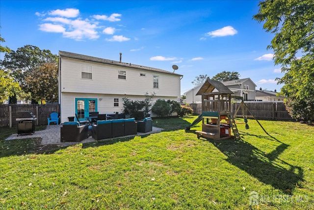 111 W Willow Street, Colonia, NJ 07067