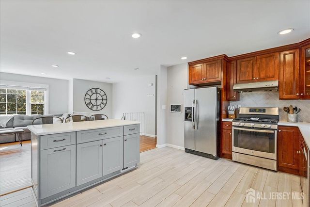 111 W Willow Street, Colonia, NJ 07067