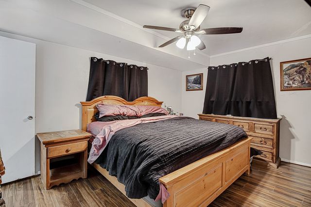 304 Sundown Court, Burleson, TX 76028