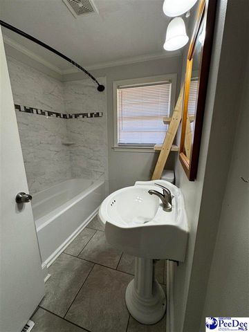 1120 Second Loop Road, Florence, SC 29505