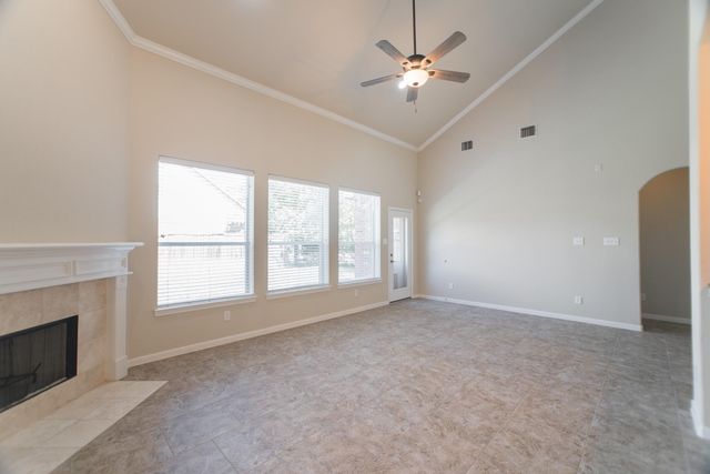 139 S Rocky Point Cir, The Woodlands, TX 77389
