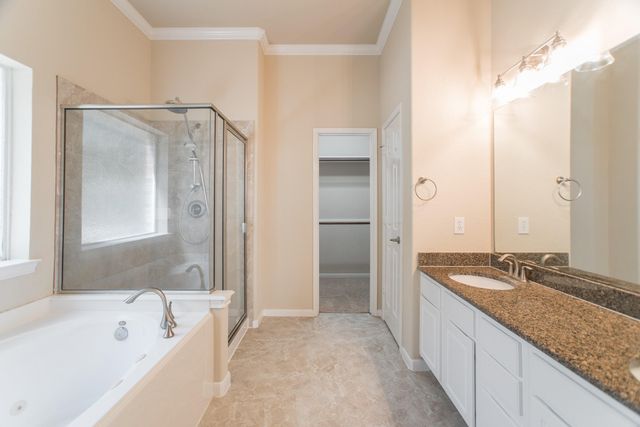 139 S Rocky Point Cir, The Woodlands, TX 77389