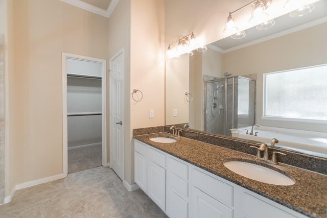 139 S Rocky Point Cir, The Woodlands, TX 77389