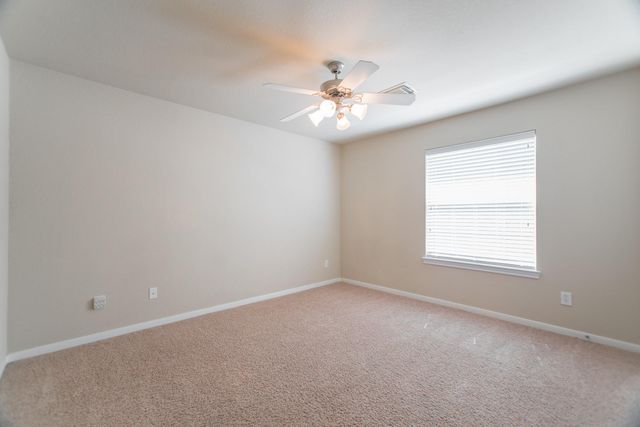 139 S Rocky Point Cir, The Woodlands, TX 77389