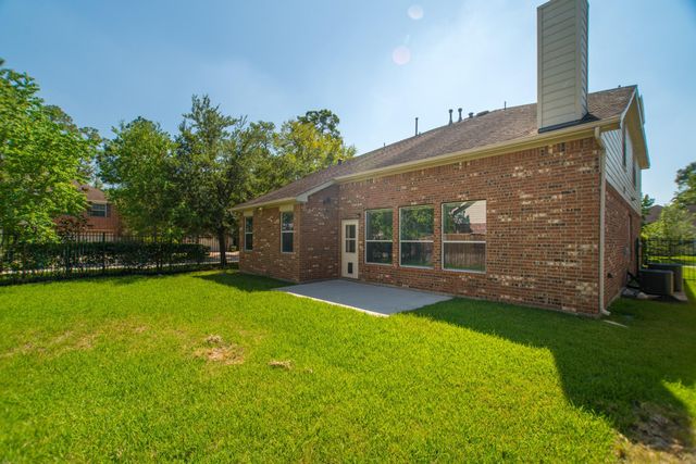 139 S Rocky Point Cir, The Woodlands, TX 77389