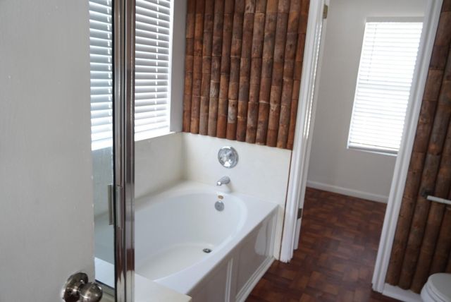 1623 War Horse LN, Round Rock, TX 78664