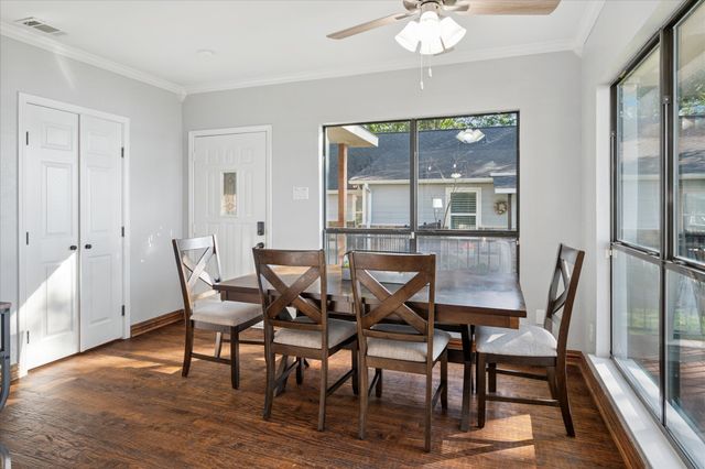 278 Shady Shores Drive, Mabank, TX 75156