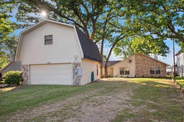 278 Shady Shores Drive, Mabank, TX 75156
