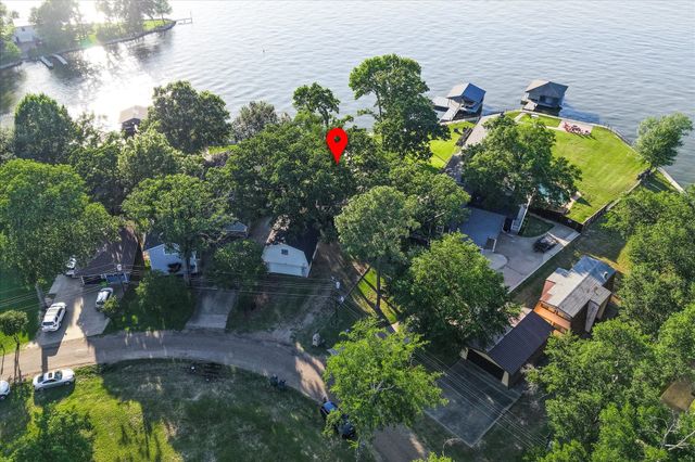 278 Shady Shores Drive, Mabank, TX 75156