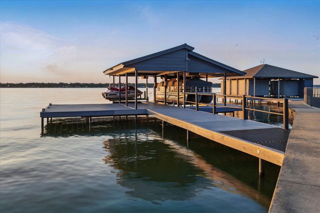 278 Shady Shores Drive, Mabank, TX 75156