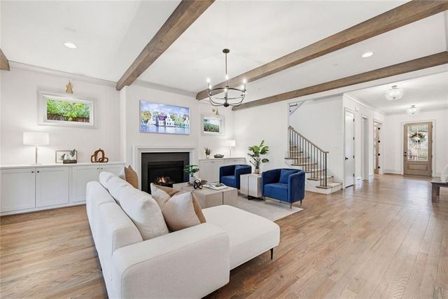 1329 Sylvan Circle NE, Brookhaven, GA 30319