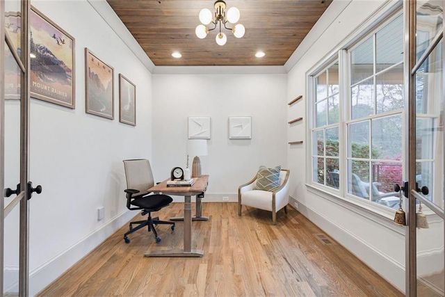 1329 Sylvan Circle NE, Brookhaven, GA 30319