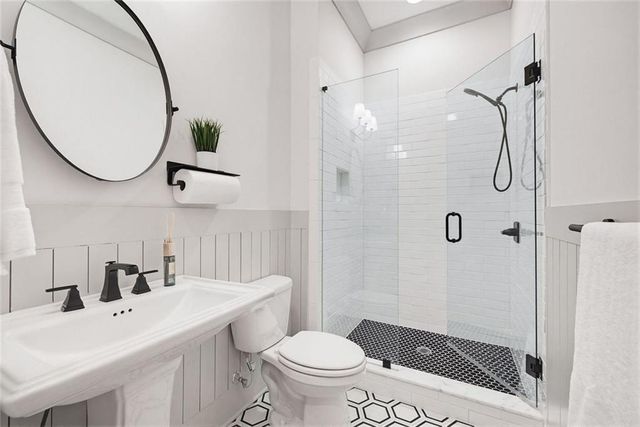 1329 Sylvan Circle NE, Brookhaven, GA 30319