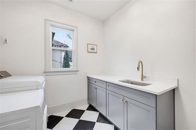 1329 Sylvan Circle NE, Brookhaven, GA 30319