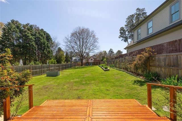 1329 Sylvan Circle NE, Brookhaven, GA 30319