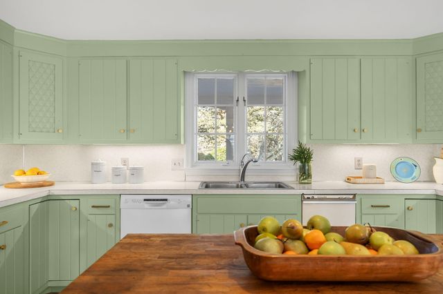 343 Tonset Road, Orleans, MA 02653